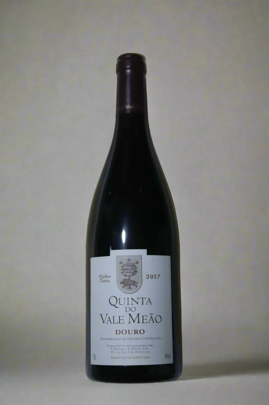 Quinta do Vale Meão: A Masterpiece of the Douro Valley